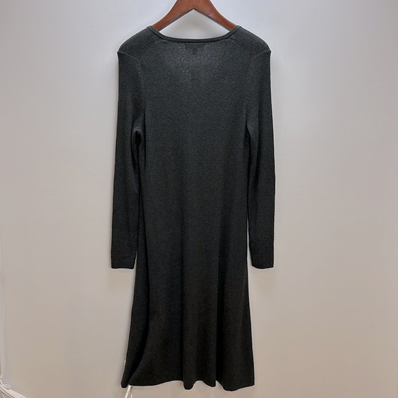 Banana Republic Gray V Neck Ribbed Sweater Midi Dress L Minimalist Classic - Picture 2 of 13